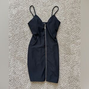 XS black dress💛